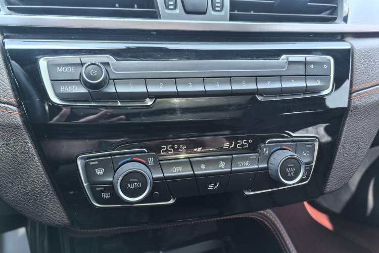 Used BMW X2 2022 sDrive25i Midnight Edition
