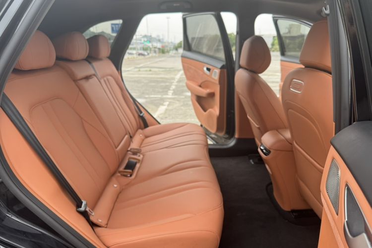 Used Hima H5 2025 Model Range-Extending Max Interior 5