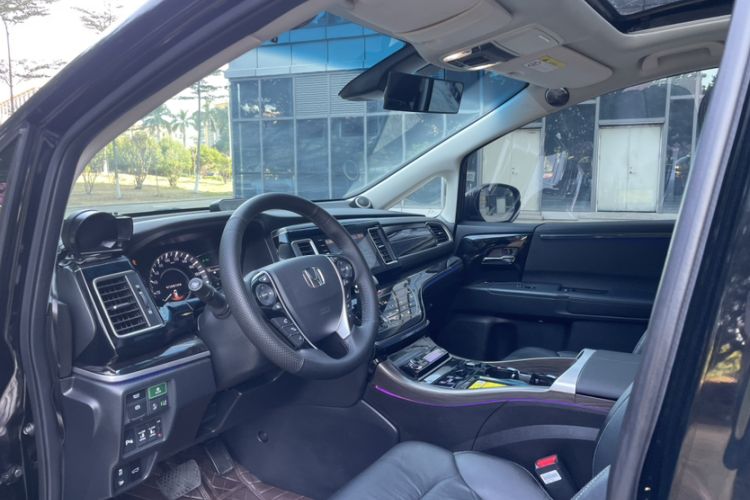 Used Honda Elysion 2019 2.0L Hybrid Luxury Edition