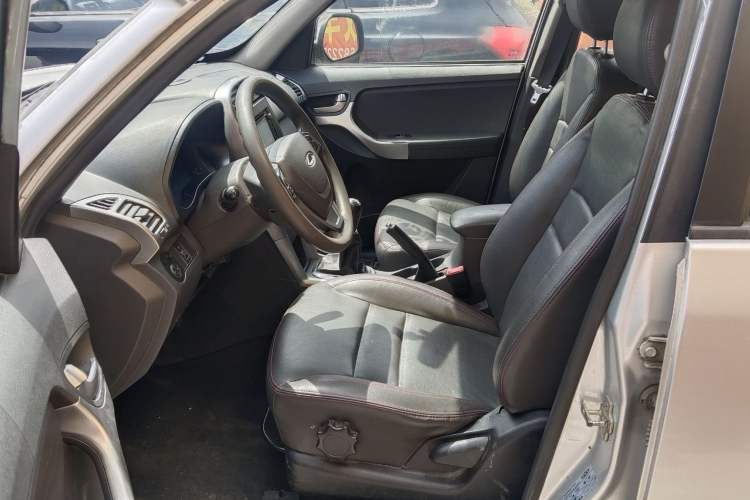 Used Chery Tiggo 3 2014 1.6L Manual Zhishang Edition
