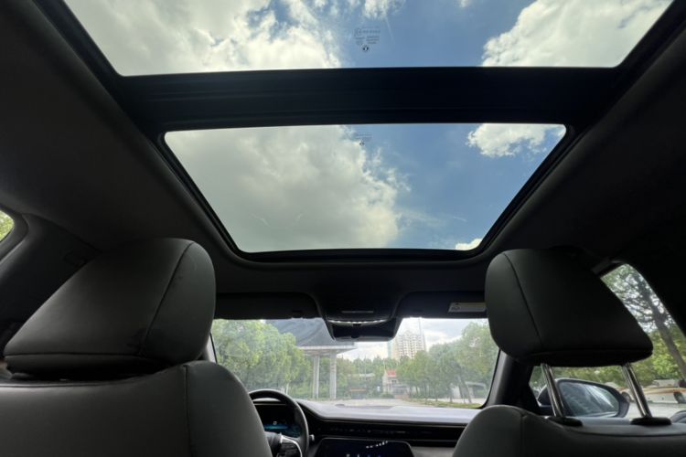 Used Dongfeng Aeolus Yixuan MAX 2021 1.5T Dark Night Holy Light Edition (Hybrid)