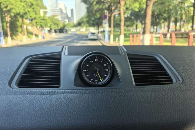 Used Porsche Cayenne E-Hybrid 2019 Cayenne E-Hybrid 2.0T