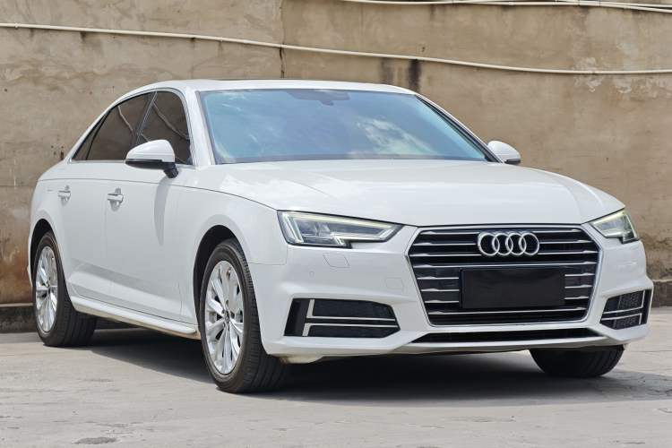 Used Audi A4L 2019 40 TFSI Ambition China VI Exterior 2