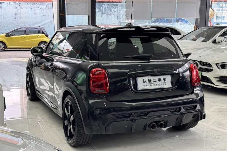 Used MINI 2022 2.0T COOPER S Black Badge Special Edition Exterior 3