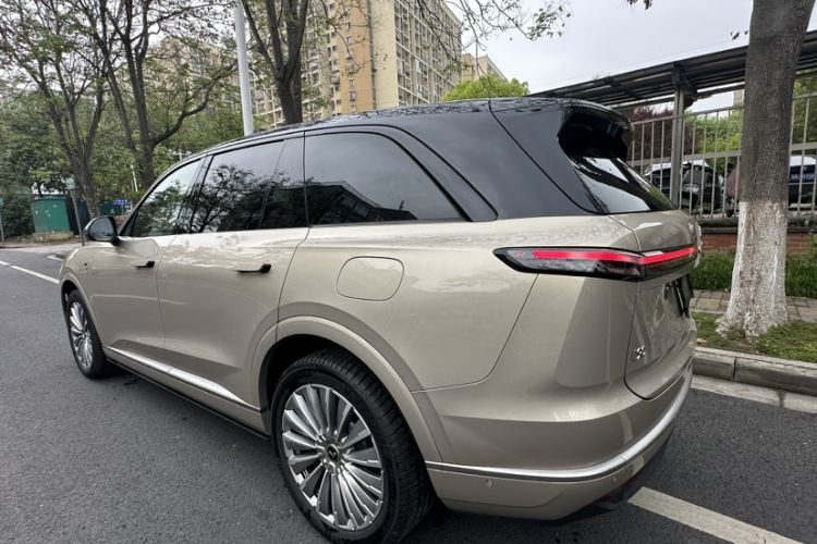 Used ONVO Luxeed L90 2025 Model—Max Six-Seater Version Exterior 7