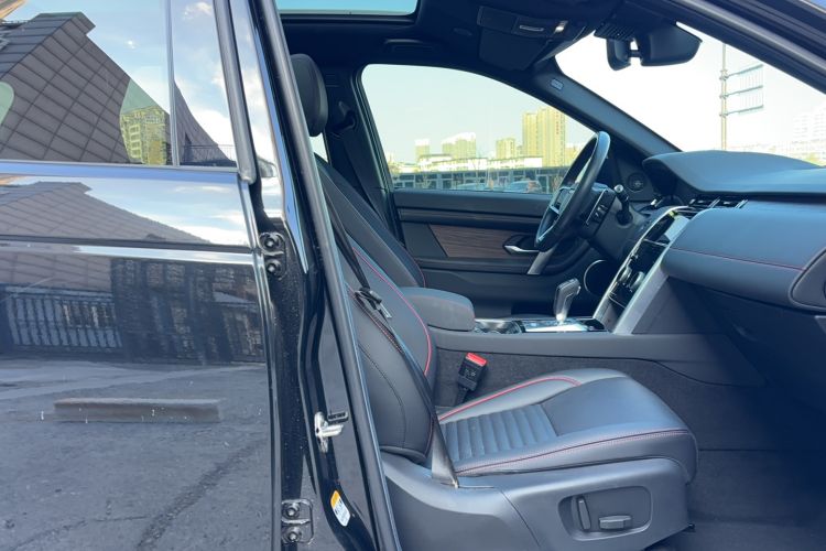 Used Land Rover Discovery Sport New Energy 2022 Facelifted P300e Plug-in Hybrid Electric Version
