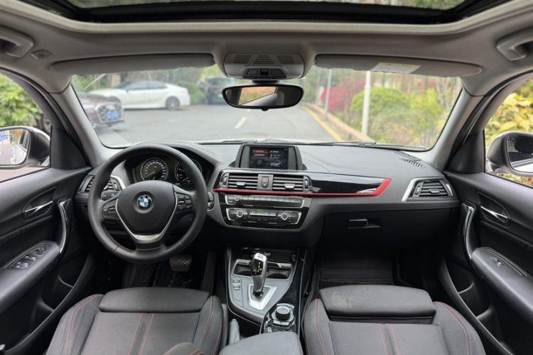 Used BMW 1 Series 2018 118i Sport Design Package
