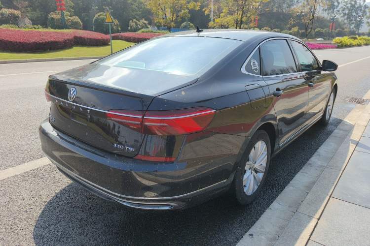 Used Volkswagen Passat 2019 330TSI Elite Edition China VI
