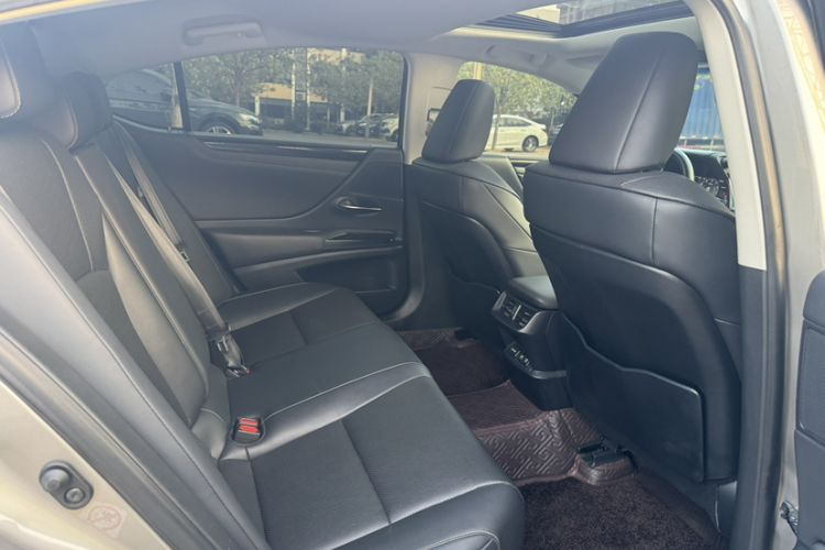 Used Lexus ES 2018 200 Excellence Edition China V Standard