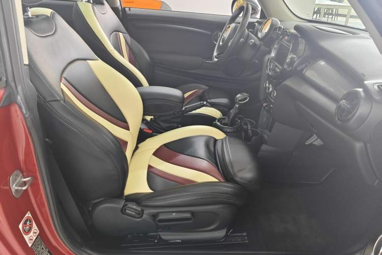 Used MINI 2016 1.5T COOPER