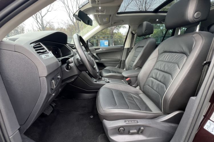 Used Volkswagen Tiguan 2018 330TSI All-Wheel-Drive Innovation Model
