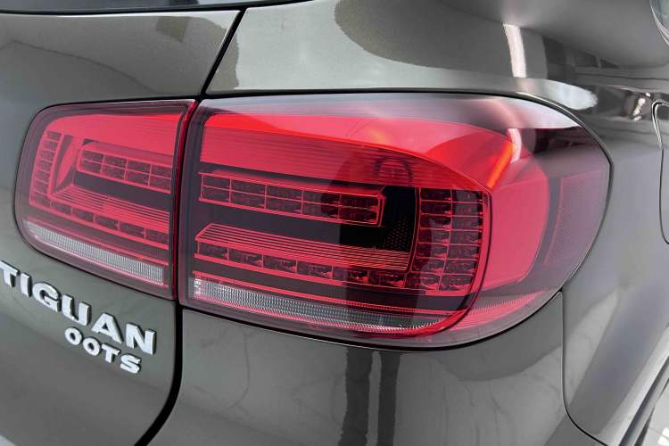 Used Volkswagen Tiguan L 2016 300TSI Automatic Two-Wheel Drive Trend Edition