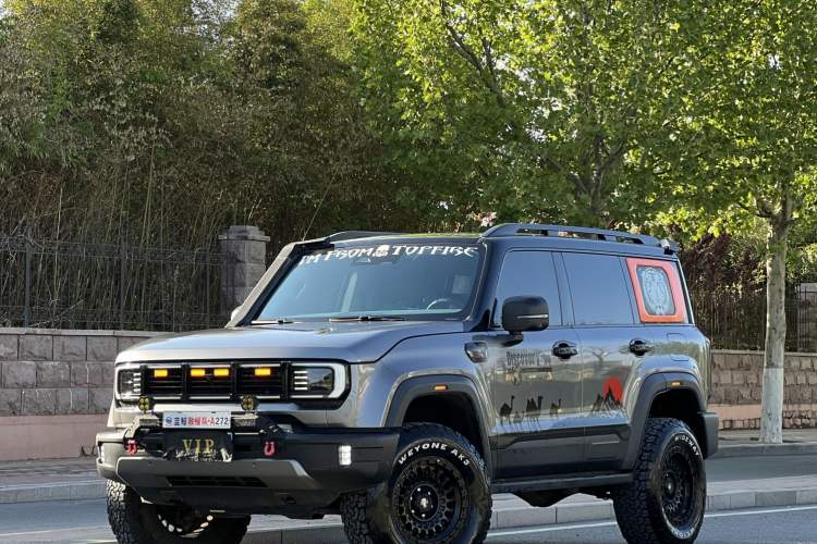 Used BAIC Off-Road BJ40 2024 2.0T All-New Urban Hunter Edition Ultimate Version