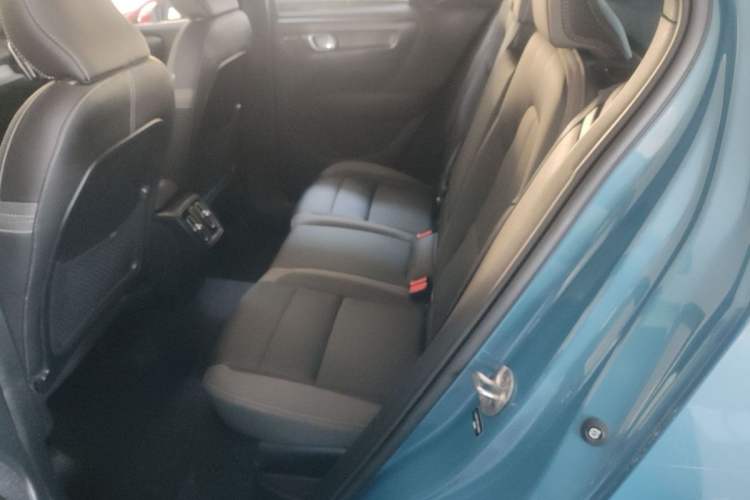 Used Volvo XC40 2023 B3 Zhiyuan Luxury Edition
