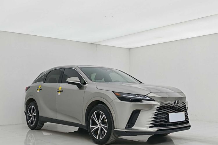Used Lexus RX 2023 350h Two-Wheel Drive Enjoyment Version
