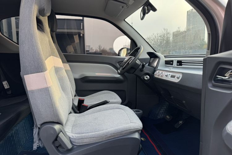 Used Wuling Hongguang MINIEV 2022 Macaron Premium Model – Lithium Iron Phosphate