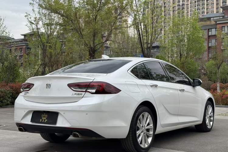 Used Buick Regal 2024 28T Luxury Edition Exterior 6