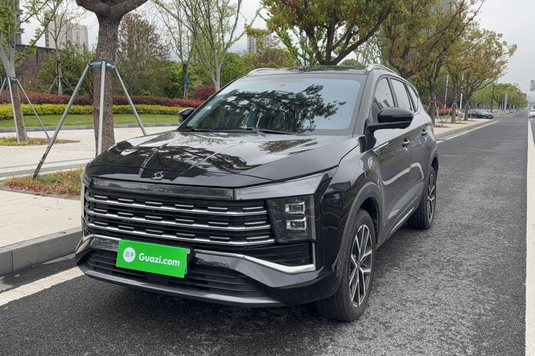 Used SOL X8 PLUS 2023 1.5 TGDI DCT Smart Edition 7-Seater