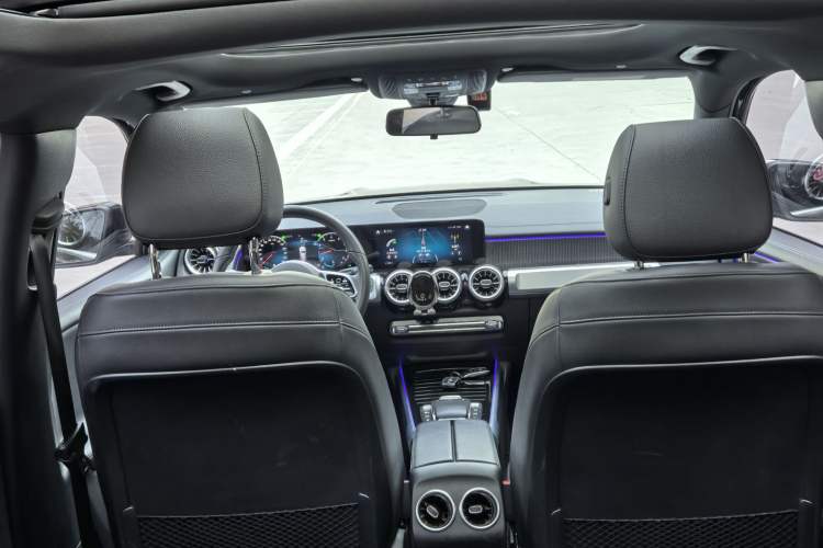 Used Mercedes-Benz GLB 2021 GLB 200 Dynamic Edition Interior 12