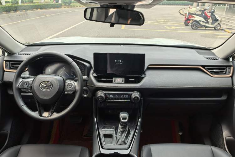 Used Toyota Wildlander 2024 2.0L CVT Two-Wheel Drive Urban Edition Interior 1