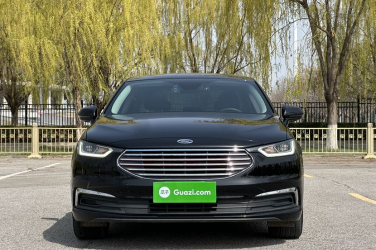 Used Ford Taurus 2019 EcoBoost 245 Comfort Edition
