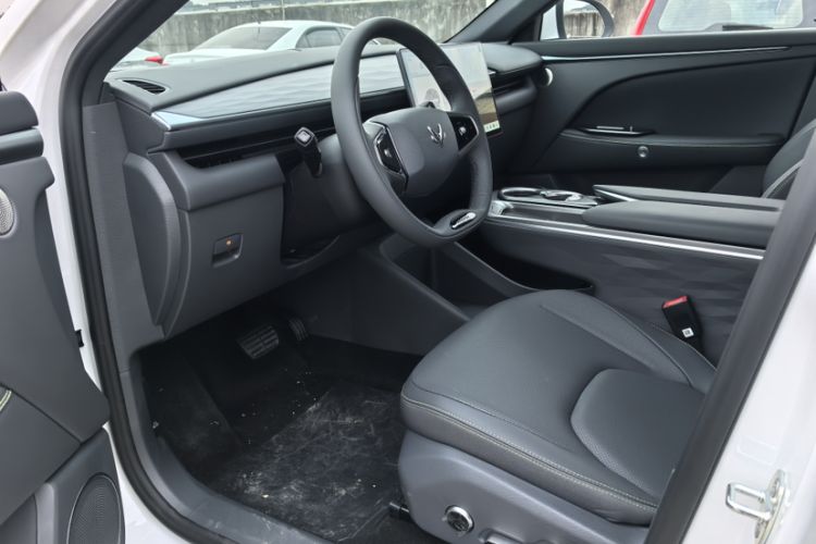 Used ARCFOX Alpha T5 2025 520 PRO Interior 1