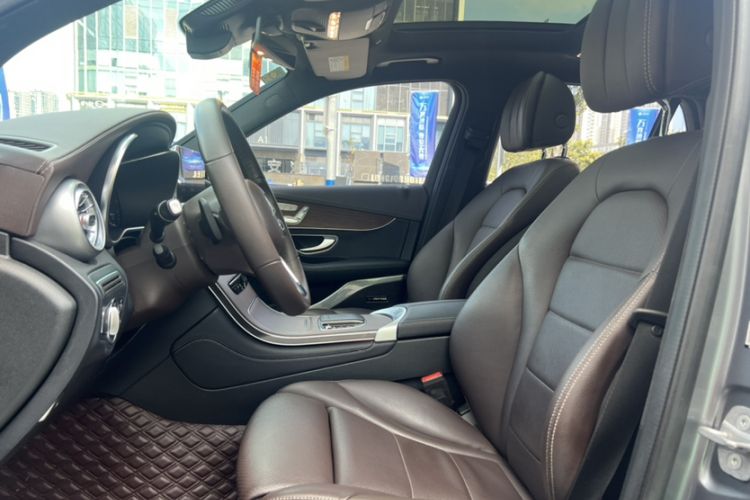 Used Mercedes-Benz GLC 2021 GLC 300 L 4MATIC Dynamic Model
