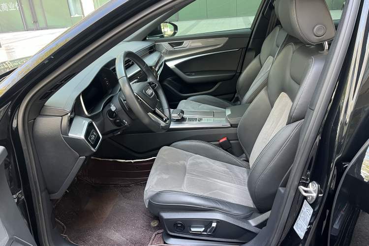 Used Audi A6L 2024 45 TFSI Prestige Dynamic Edition Interior 2