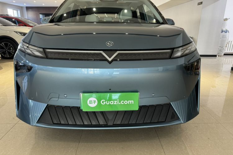 Used Venucia VX6 2023 520 Max