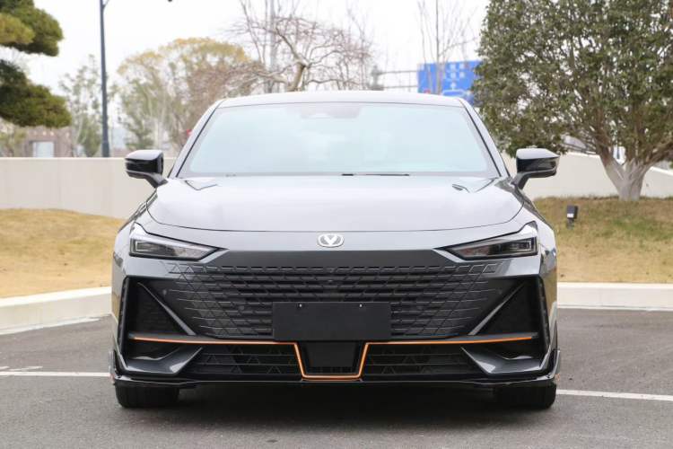 Used Changan UNI-V 2023 1.5T Sport Edition