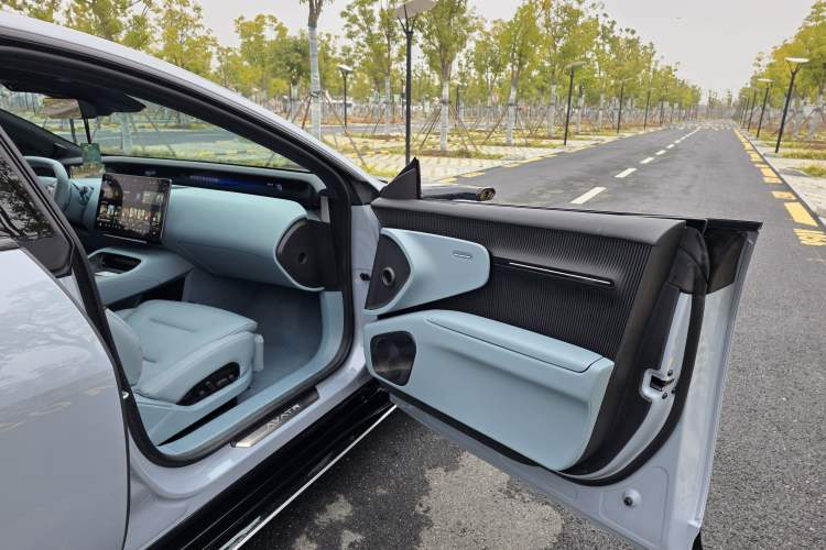 Used Avatr 12 2024 700 Three-Laser Rear-Wheel Drive Luxury Edition