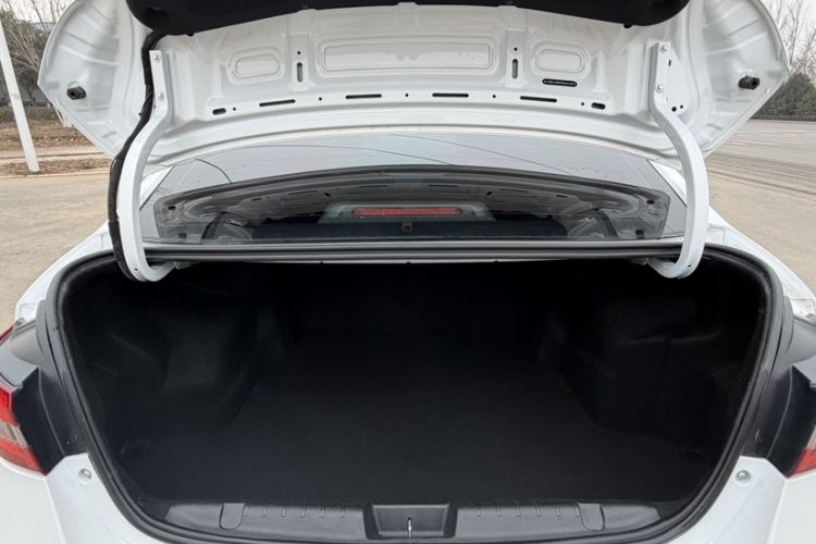 Used Chery Arrizo 5 2024 Edition People's Benefit Version 1.5L CVT Fashion Model