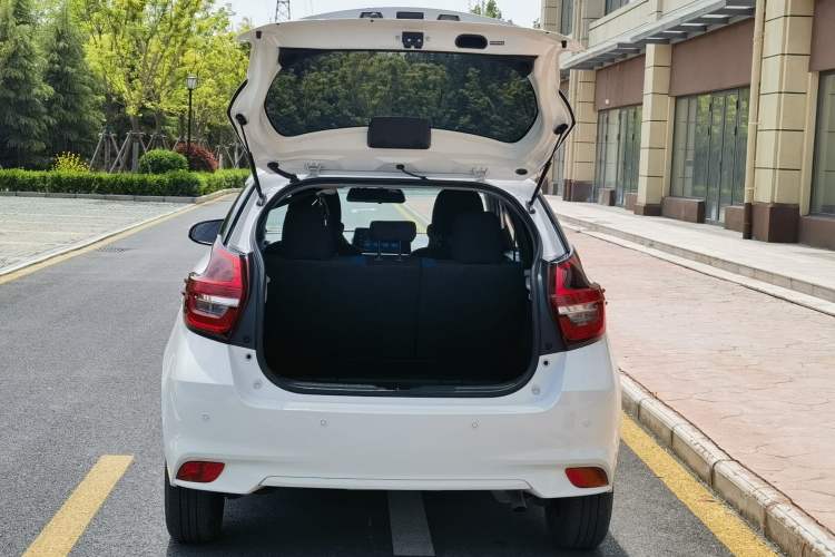 Used Toyota Vios FS 2022 1.5L CVT FENGCHI CARE Edition Trunk