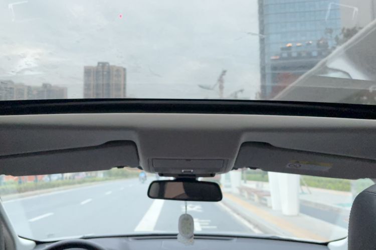 Used Land Rover Discovery Sport 2018 240 PS PURE Edition