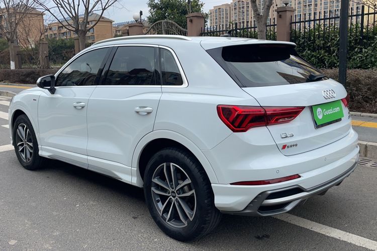 Used Audi Q3 2022 35 TFSI Progressive Dynamic Edition
