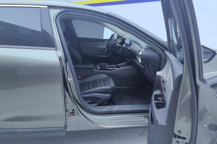 Used Citroen C5 X 2021 1.6T Enjoy the Extraordinary
