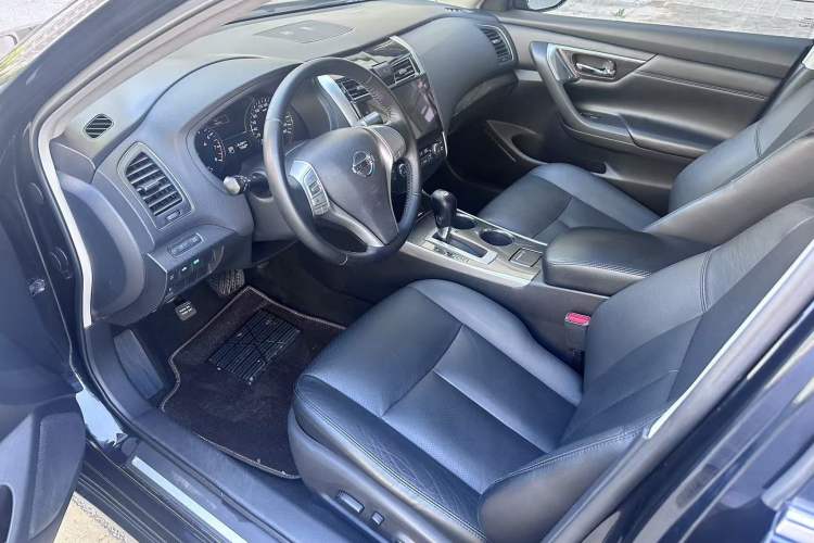 Used Nissan Teana 2013 2.0L XL Comfort Edition Left Front Seat