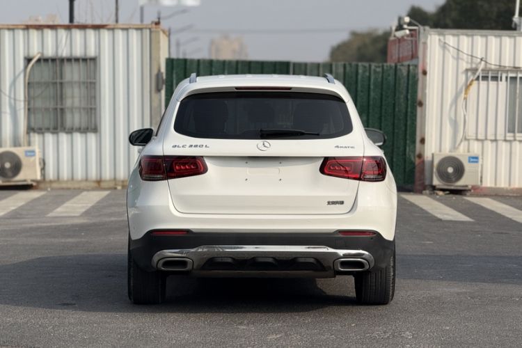 Used Mercedes-Benz GLC 2021 GLC 260 L 4MATIC Dynamic Edition Exterior 9