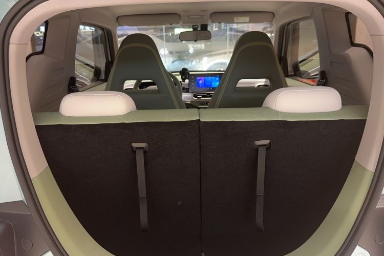 Used Geely Galaxy Panda 2025 210 km – Yuanqi Bear Interior 5