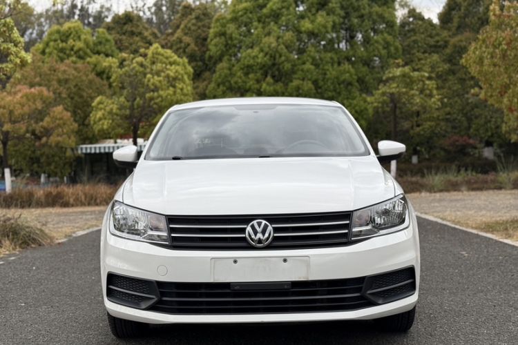 Used Volkswagen Santana 2018 1.5L Automatic Fashion Edition Exterior 2