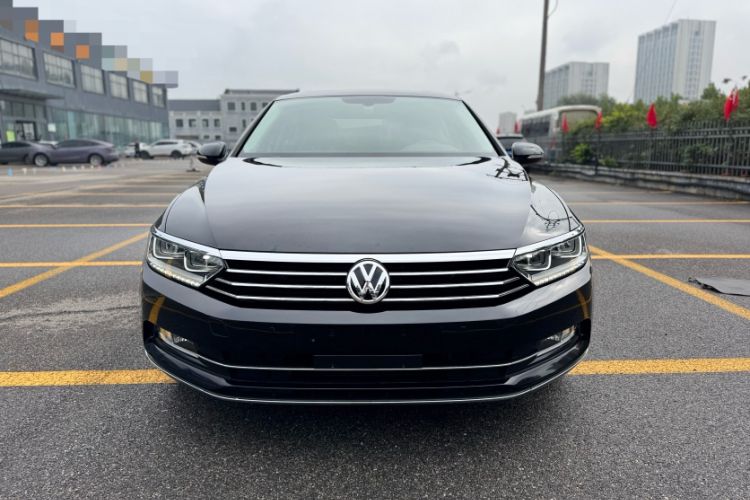 Used Volkswagen Magotan 2019 330TSI DSG Luxury Version China VI Standard