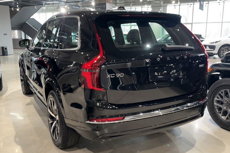 Used Volvo XC90 2025 Facelifted B5 Zhiyi Luxury Edition 5 Seats