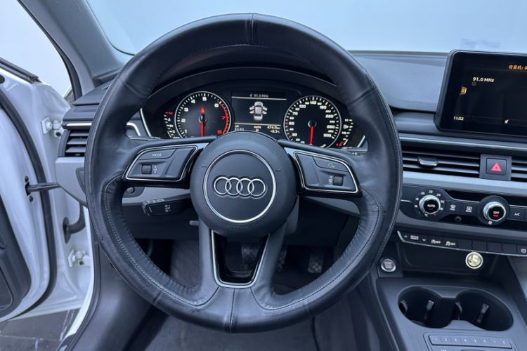Used Audi A4L 2017 Plus 40 TFSI Ambition Model