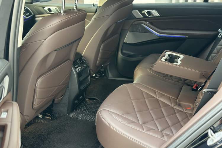 Used BMW X5 2022 Restyled xDrive 30Li Luxury Version M Sport Package