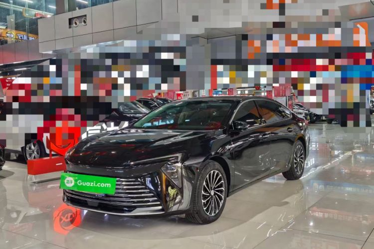 Used Buick LaCrosse 2025 28T Platinum Edition