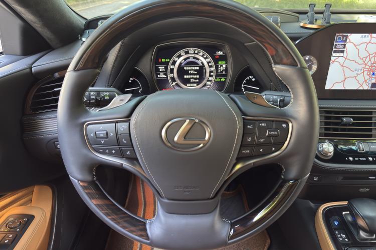 Used Lexus LS 2021 500h Luxury Edition