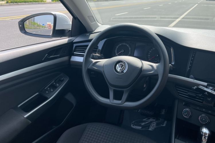 Used Volkswagen Bora 2020 1.5L Automatic Fashion Edition Interior 3