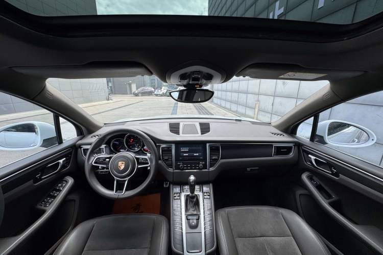 Used Porsche Macan 2017 Macan 2.0T