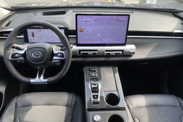 Used GAC Trumpchi EMKOO 2022 2.0T Neutron Star Max Edition
