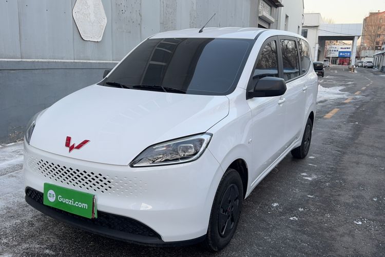 Used Wuling Hongguang New Energy 2025 Extended-Range Hybrid 50KM Comfort Version